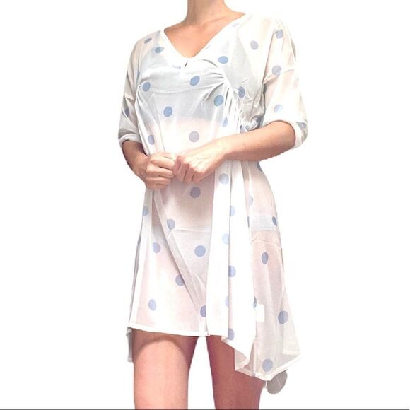 MISSLOOK Other - NWOT Casual V-Neck 3/4 Sleeve Polka Dots Tunic